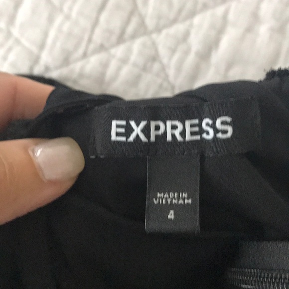 Express Romper - Picture 3 of 6